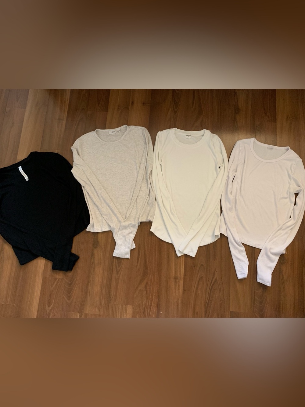 Aritzia Tops